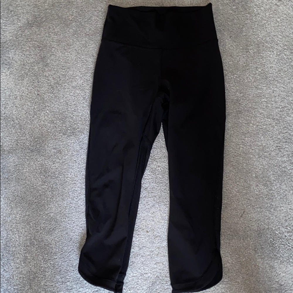 black cropped Lululemon leggings w mesh
